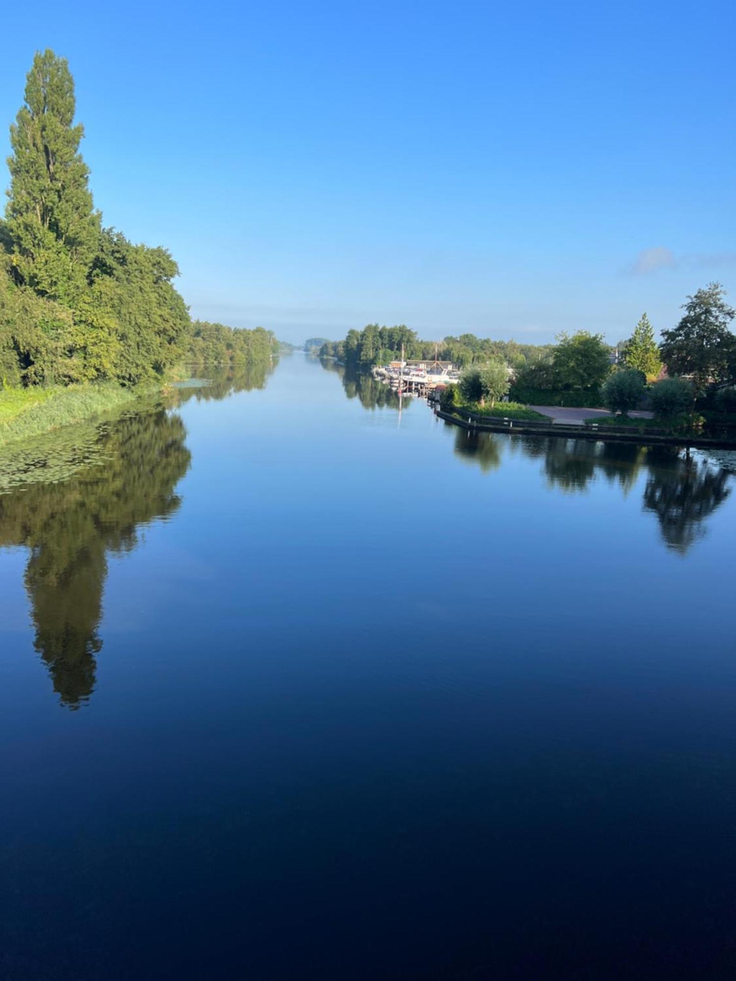 Huisje Op De Dijk Kortenhoef Esterno foto